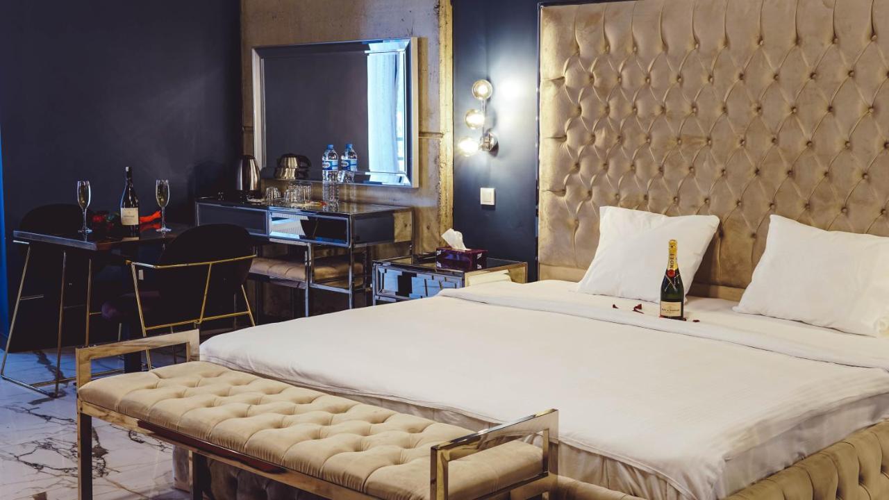 Mas Suites Karakoey Истанбул Екстериор снимка