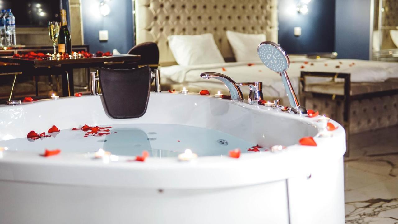 Mas Suites Karakoey Истанбул Екстериор снимка