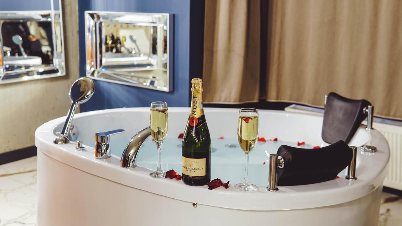 Mas Suites Karakoey Истанбул Екстериор снимка
