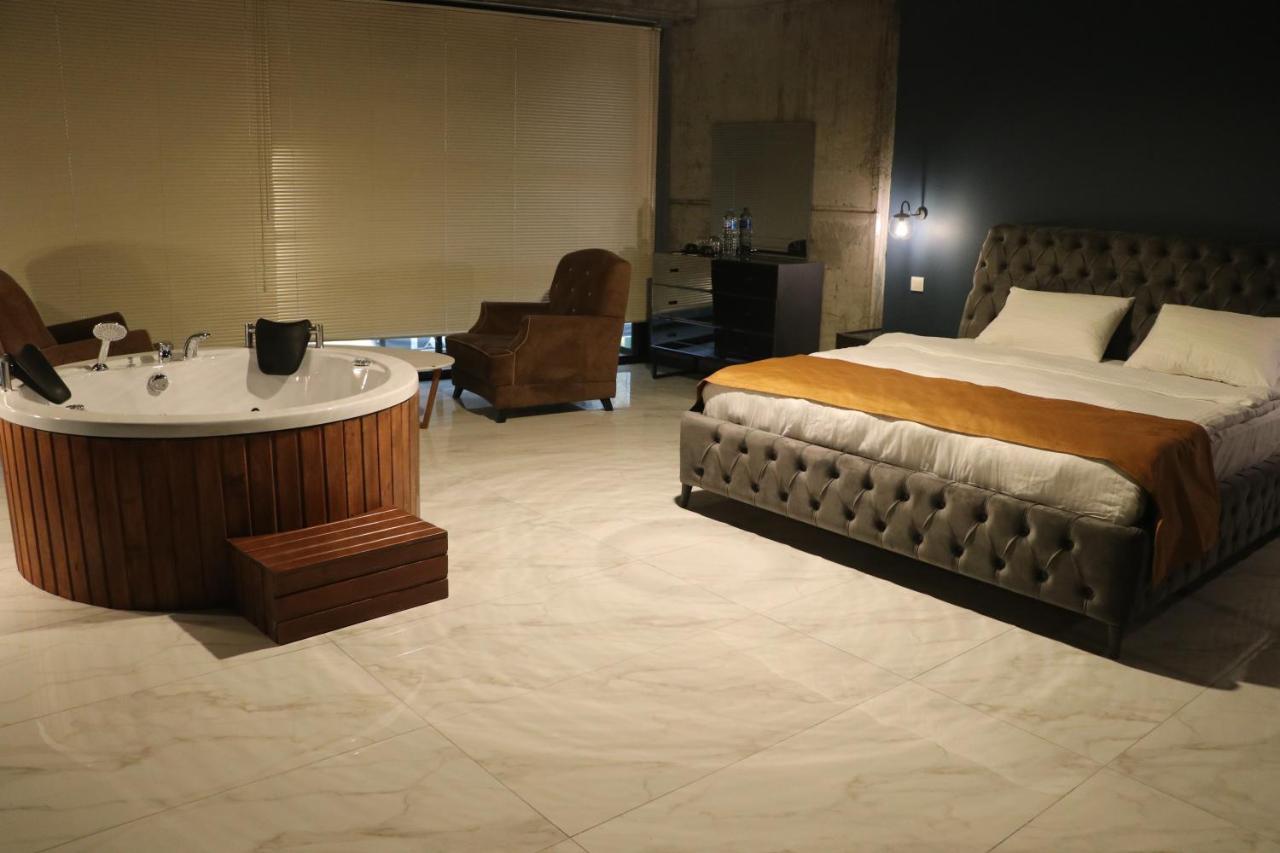 Mas Suites Karakoey Истанбул Екстериор снимка
