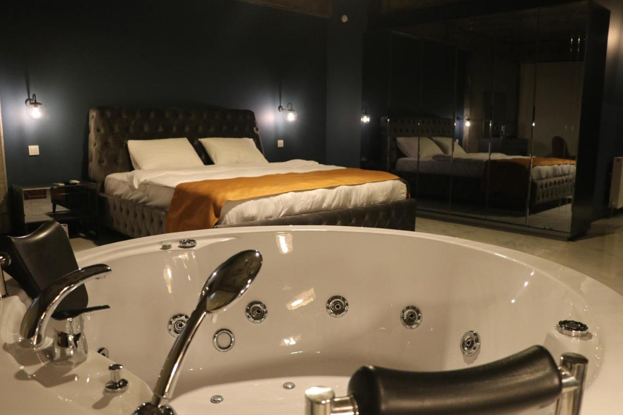 Mas Suites Karakoey Истанбул Екстериор снимка